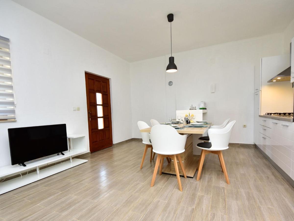 Lovely Apartment In Kru Evo With Barbecue Krusevo  ภายนอก รูปภาพ