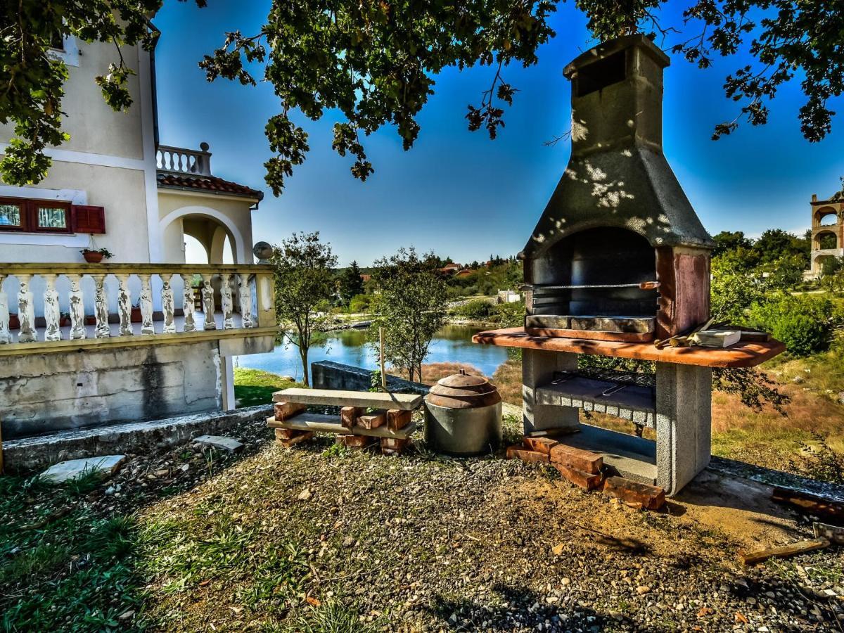 Lovely Apartment In Kru Evo With Barbecue Krusevo  ภายนอก รูปภาพ